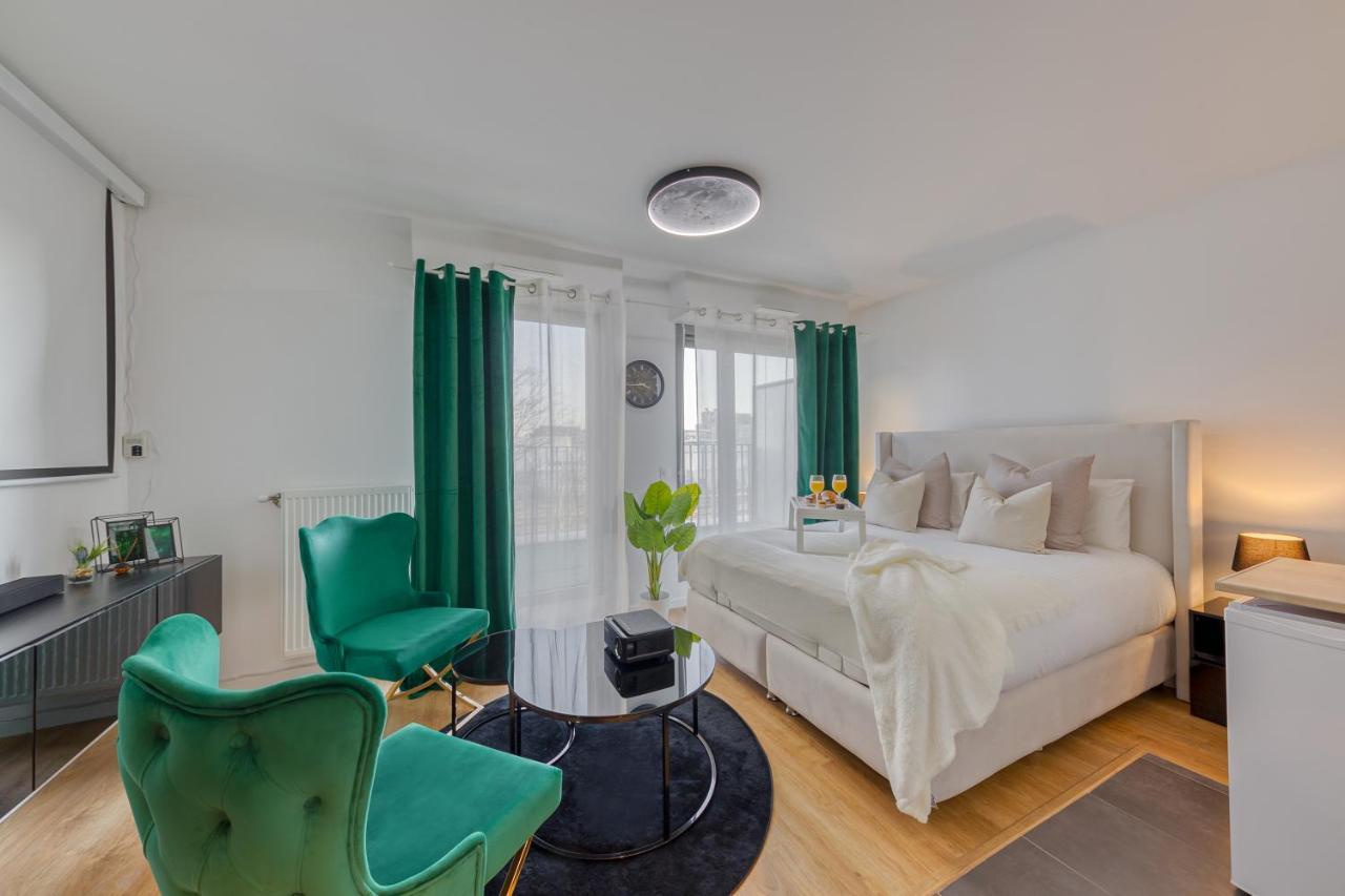 메시 Cinema Moon Luxury - Gare 3Min - Proche Paris 아파트 외부 사진