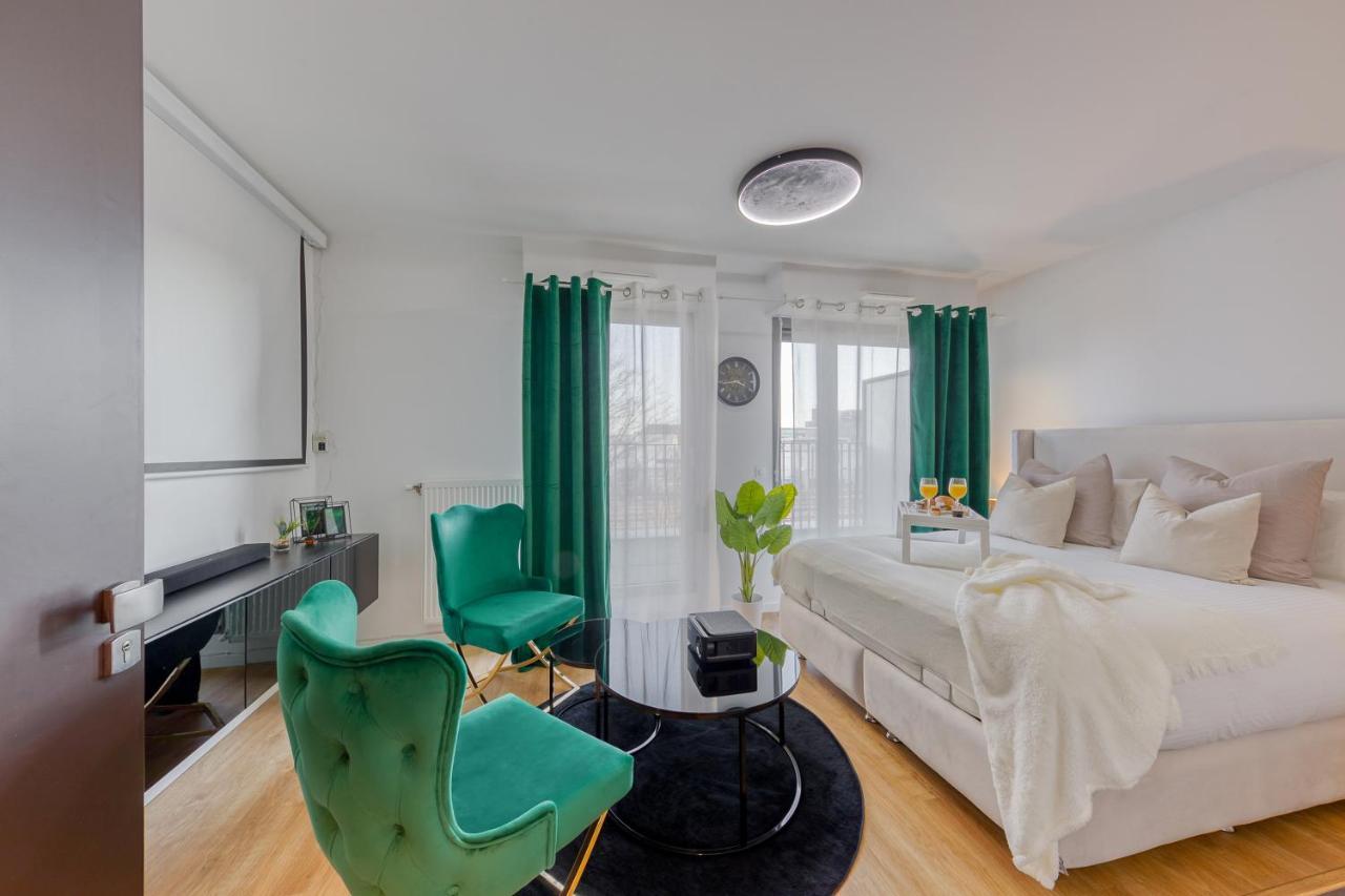 메시 Cinema Moon Luxury - Gare 3Min - Proche Paris 아파트 외부 사진